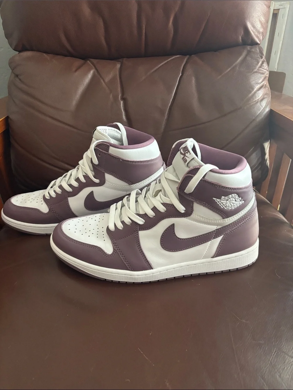Men’s Mauve Retro Jordan 1’s